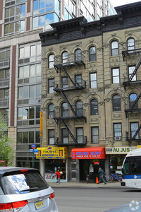 1764 First Ave in New York, NY - Foto de edificio - Building Photo