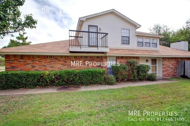 122 Myers Dr in Fort Worth, TX - Building Photo - Building Photo