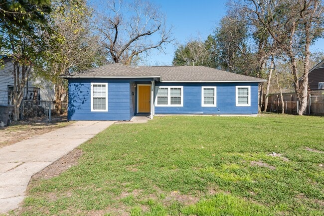 property at 5825 Southurst St