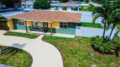 3151 SW 37th Ave in West Park, FL - Building Photo - Building Photo