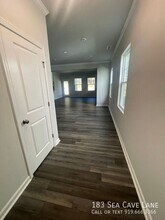 183 Sea Cave Ln in Raleigh, NC - Building Photo - Building Photo