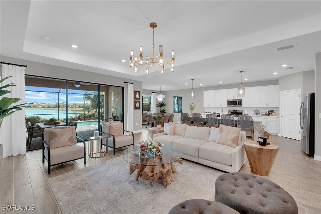 18336 Parksville Dr in Estero, FL - Building Photo