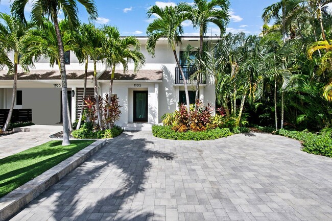 property at 1105 Russell Dr