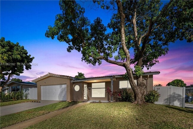 property at 2101 N 52nd Ave