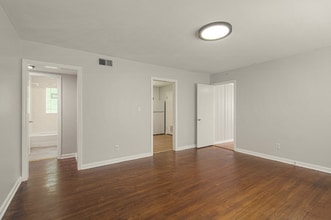 434 W 88 St in Kansas City, MO - Building Photo - Building Photo
