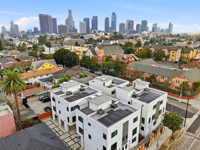 204 N Union Ave in Los Angeles, CA - Building Photo - Building Photo