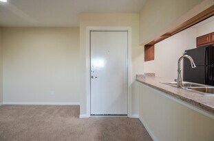 8415 Hearth Dr in Houston, TX - Building Photo