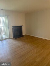 11704 Olde English Dr in Reston, VA - Building Photo - Building Photo