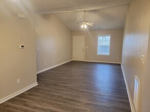 6722 Boston Dr, Unit 6722 in Newburgh, IN - Building Photo - Building Photo