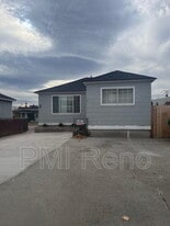 614 Kuenzli St in Reno, NV - Building Photo