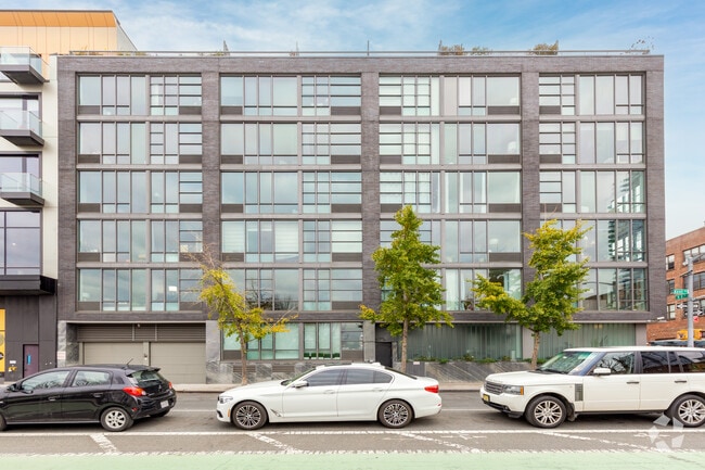 47 N 8th St in Brooklyn, NY - Foto de edificio - Building Photo