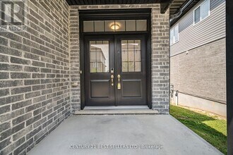 2619 Sheffield Blvd in London, ON - Building Photo - Building Photo