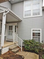 4314 Hillside Dr in Ann Arbor, MI - Building Photo