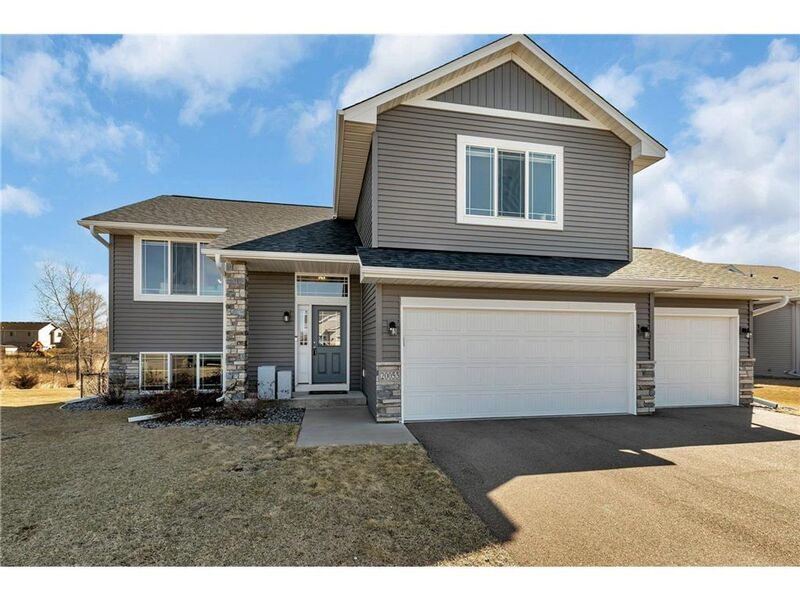 20053 Truman Dr in Big Lake, MN - Building Photo