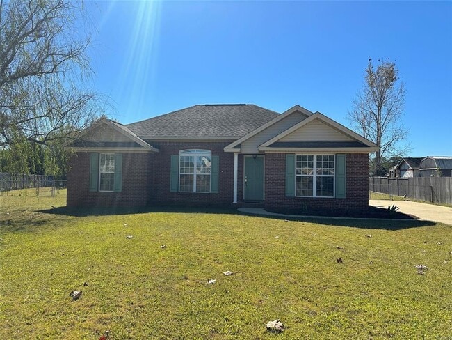 property at 40 Pin Oak Dr
