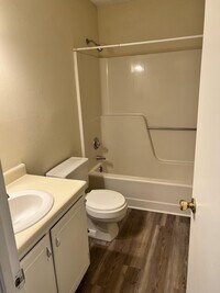 111 Royal Forest Ct photo'