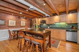 28 Seaverns Ave in Boston, MA - Building Photo - Building Photo