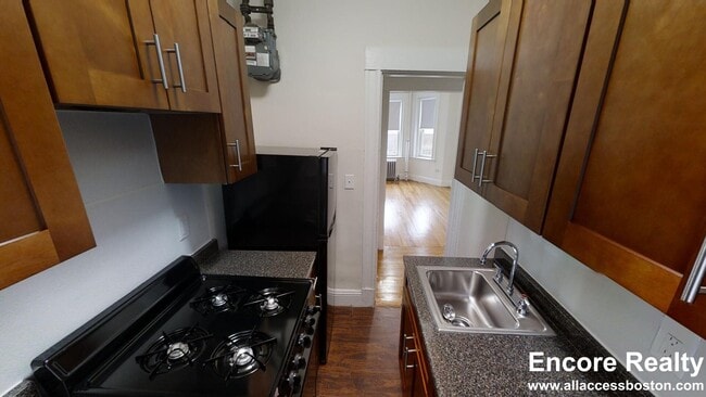 1175 Boylston St, Unit 3 in Boston, MA - Building Photo - Building Photo