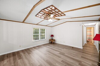 6373 Kilcrease Rd in Baker, FL - Building Photo - Building Photo