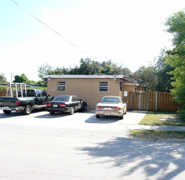 1540 NW 84th St in Miami, FL - Building Photo