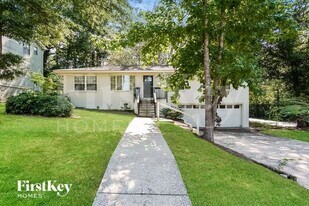 901 Rich Rd in Birmingham, AL - Building Photo