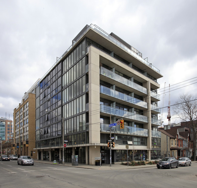 529 Richmond St W in Toronto, ON - Building Photo - Primary Photo