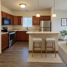 Hometown Grove Apartments in Verona, WI - Foto de edificio - Building Photo