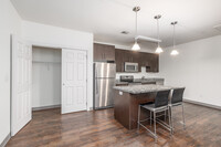 Chenango Place in Binghamton, NY - Building Photo - Interior Photo