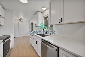 21343 96th Ave S in Kent, WA - Building Photo - Building Photo