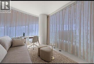 1033 Nelson St. in Vancouver, BC - Building Photo - Building Photo