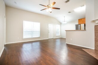 6552 Manitoba St in Fort Worth, TX - Building Photo - Building Photo