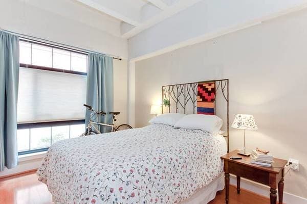 2125 14th St NW, Unit 114W in Washington, DC - Building Photo - Building Photo