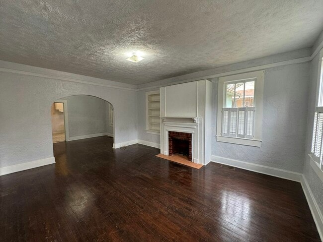 435 Alta Woods Blvd in Jackson, MS - Building Photo - Building Photo