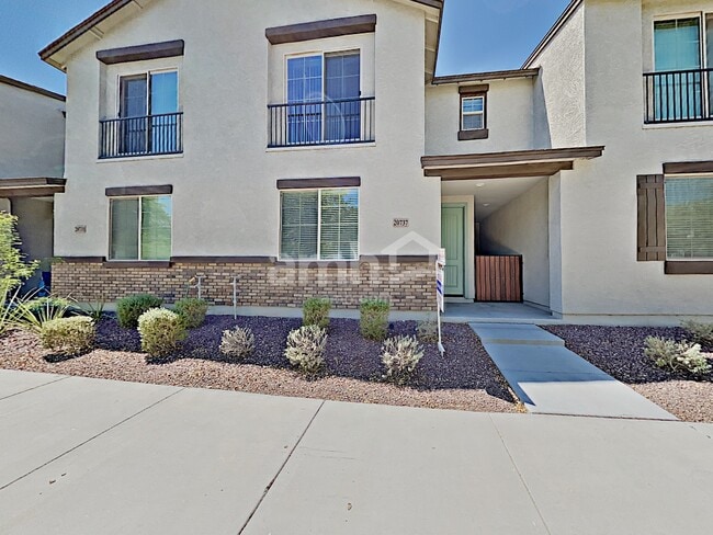 20737 W Stone Hill Rd