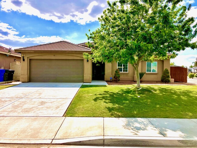 property at 725 Costa Alyssa Ct