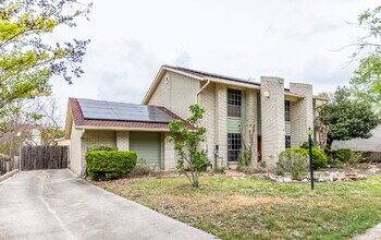 3441 Foxbriar Ln in Schertz, TX - Building Photo - Building Photo