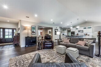 4629 Ridgeside Dr in Dallas, TX - Building Photo - Building Photo