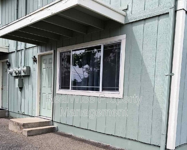 property at 84 SE Grape Ave