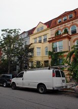 1863 Mintwood Pl NW in Washington, DC - Building Photo - Building Photo