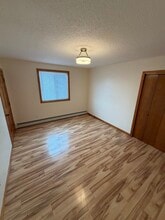 218 Booth St, Unit Booth st ap2 in New Britain, CT - Foto de edificio - Building Photo