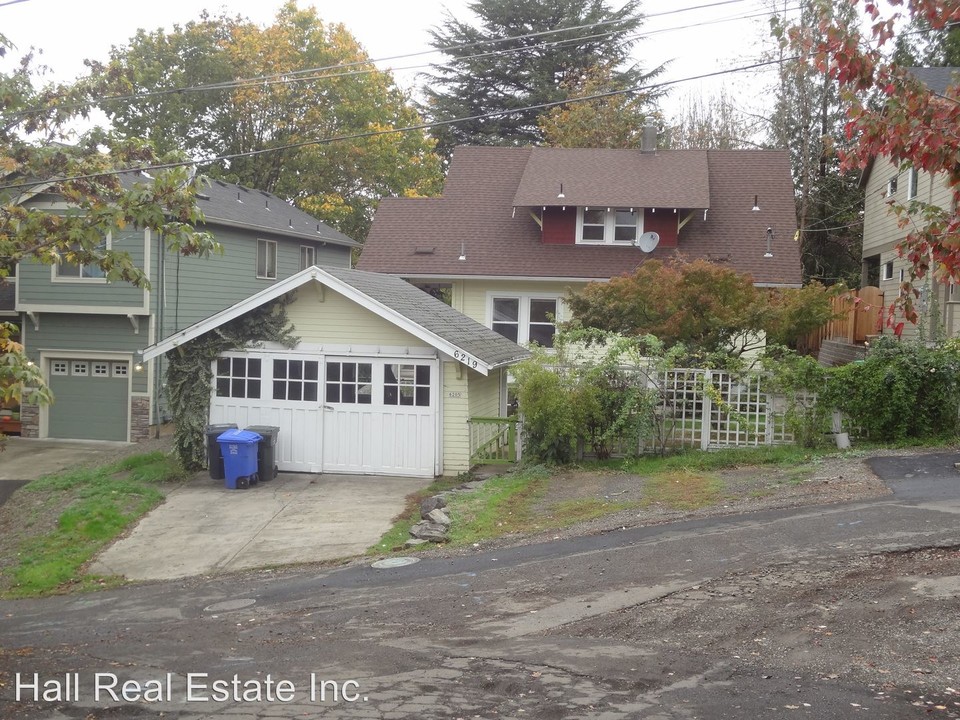6219 SW 21st Ave in Portland, OR - Building Photo