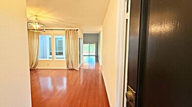 506 Silver Lake Dr in Danville, CA - Building Photo - Building Photo