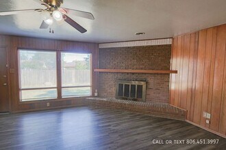 2130 67th St in Lubbock, TX - Building Photo - Building Photo