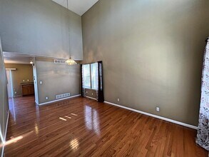 2645 E 110th Ct in Northglenn, CO - Building Photo - Building Photo