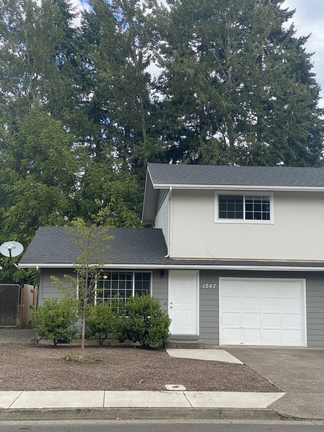property at 1247 Piper Ln