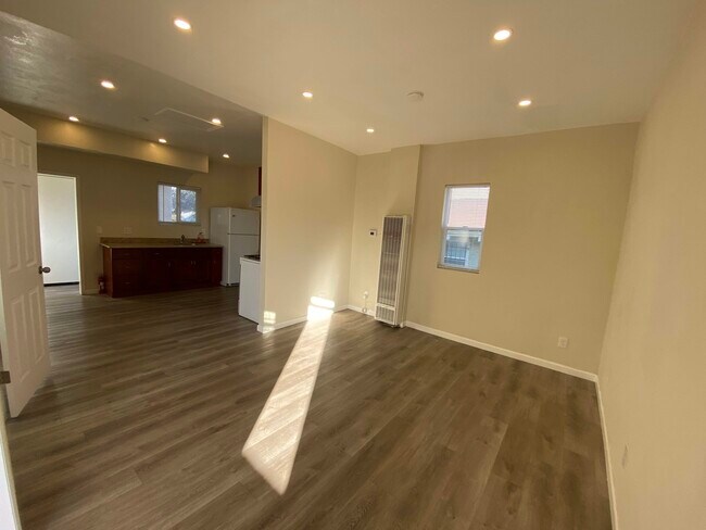 4032 Suter St in Oakland, CA - Building Photo - Building Photo