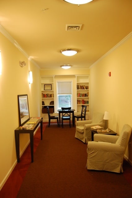 130 Carlisle St, Unit 3rd Floor 2bed/1bath