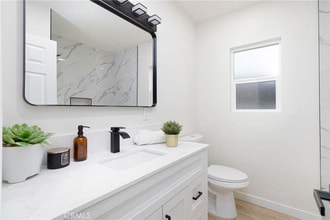 15994 Sequoia Ave, Unit 4F in Fontana, CA - Building Photo - Building Photo