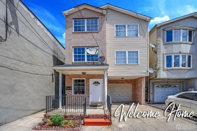 property at 125 Elizabeth Ave