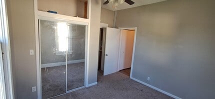 3221 Mitchell Ave in St. Joseph, MO - Building Photo - Building Photo